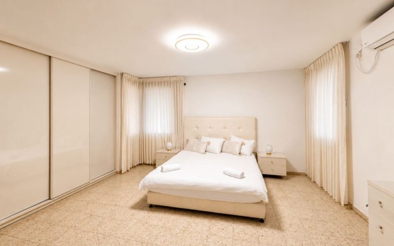 ac73be6a-7dbc-46f0-b63c-da11052577ac